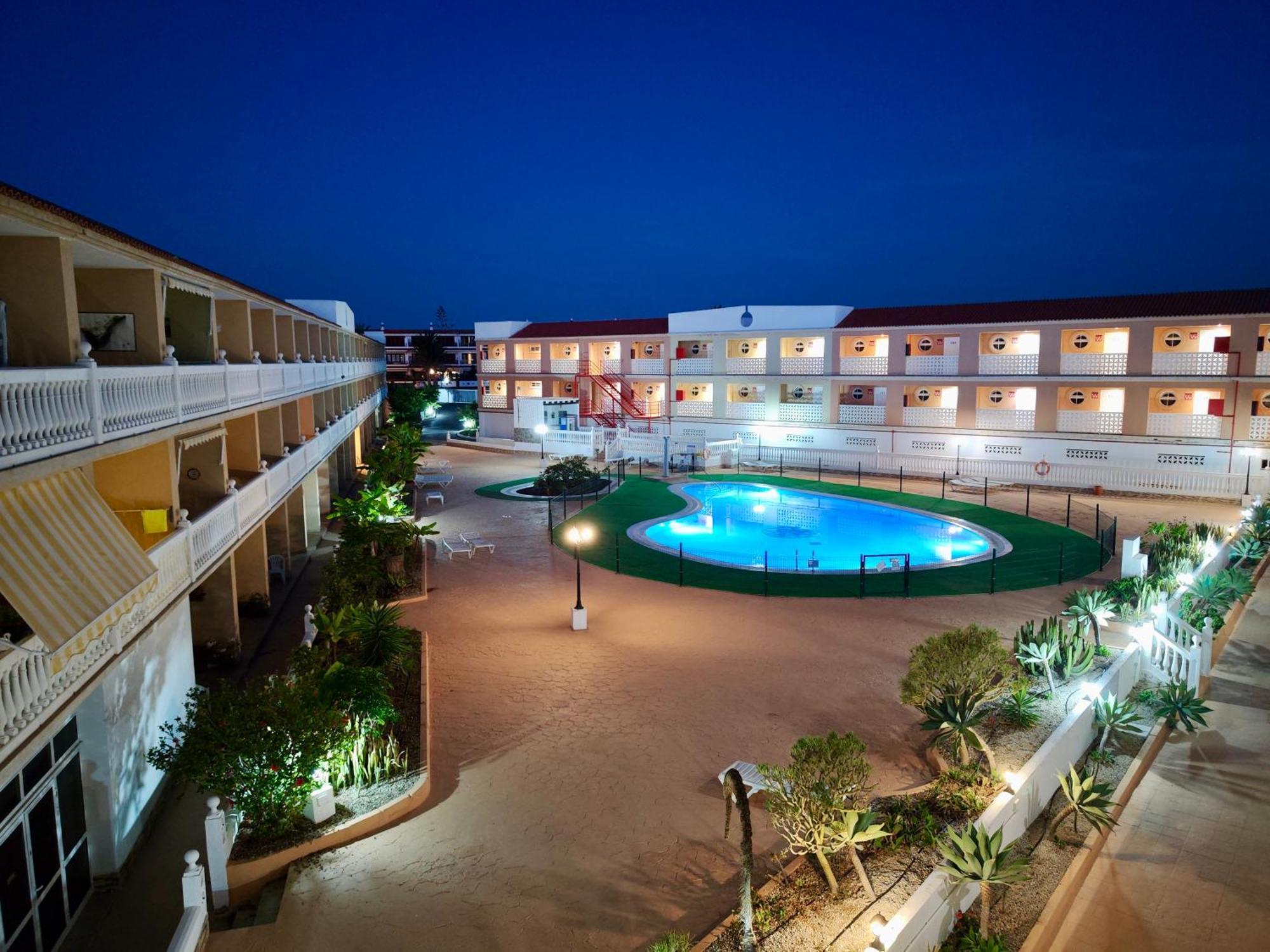 Encantador Estudio Con Terraza Privada Y Espectaculares Vistas Al Mar En Costa Del Silencio, Cerca De Los Cristianos Екстериор снимка